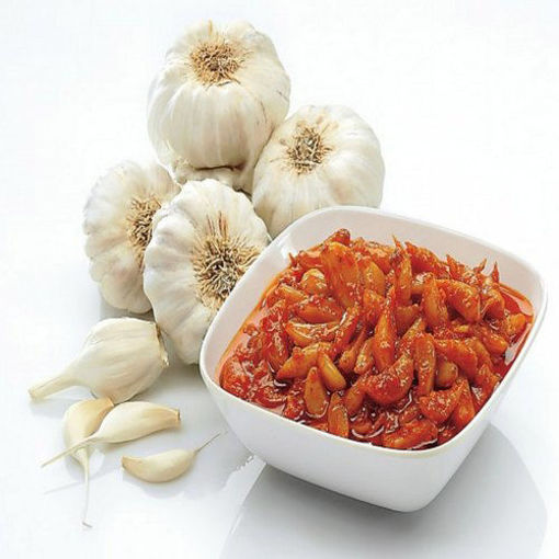 Picture of Dinesh Garlic Pickle, 150gm Bottle