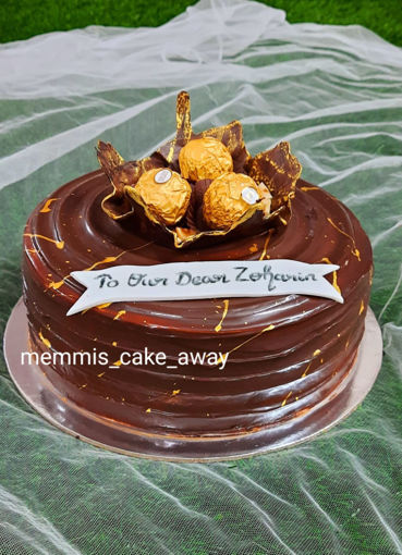 Picture of Ferrero Rocher Cake (Home Made)