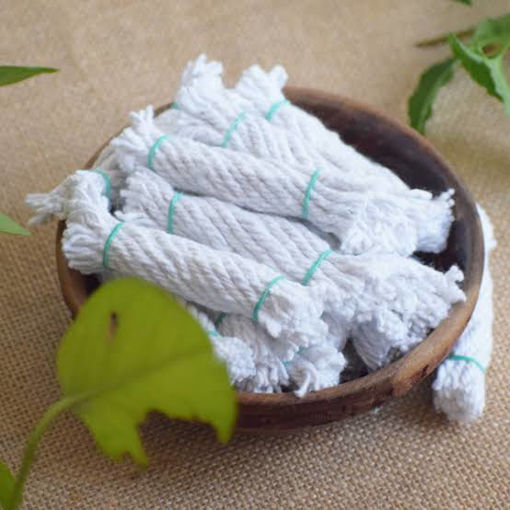 Picture of Cotton Vilak Thiri/Cotton Thread, 100 pieces